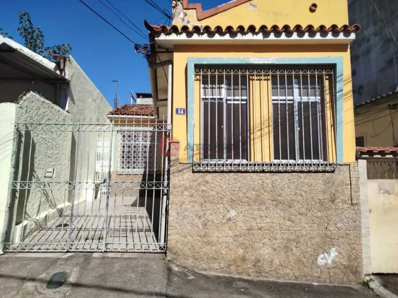 144 m² house with 3 bedrooms and a laundry area — photo 11