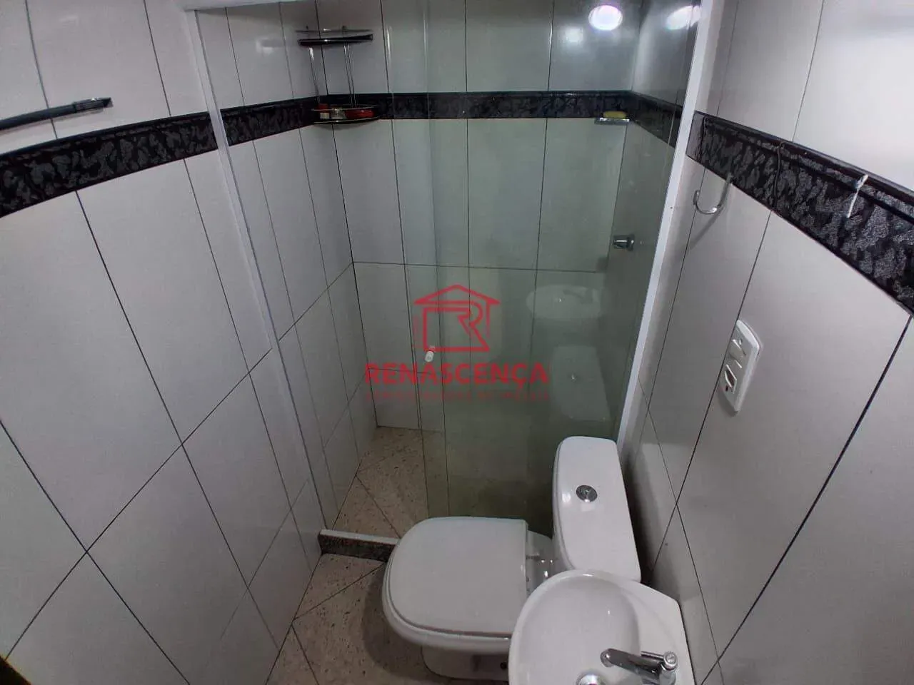 800 m² house with 6 bedrooms and private garden — photo 26