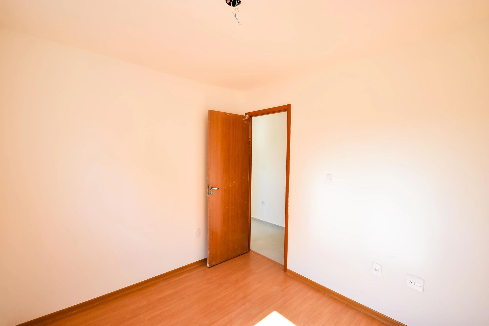 Mountain view in a 2-bedroom apartment, 42 m² — photo 39