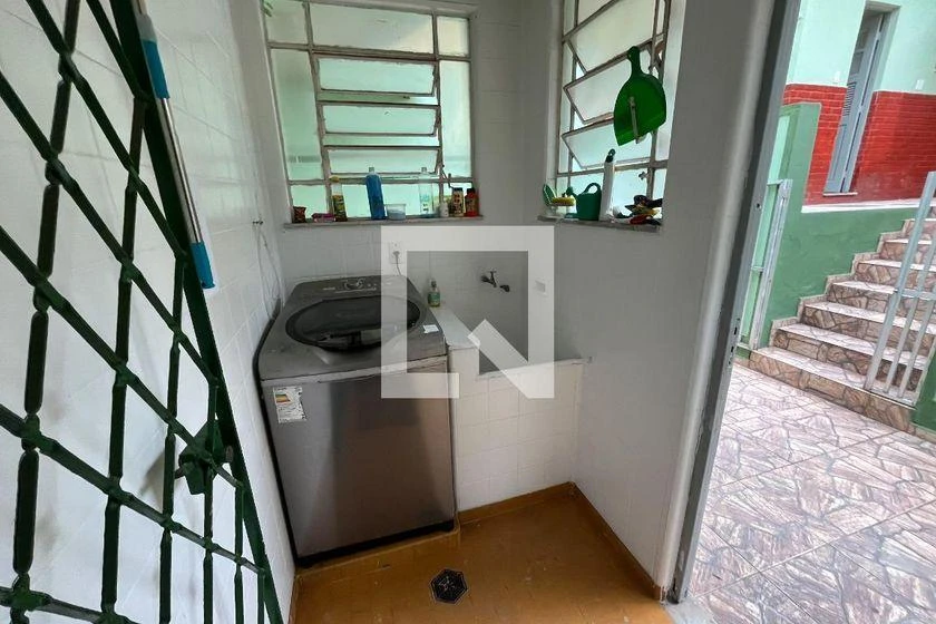 6-bedroom house with a washing machine in Rio de Janeiro — photo 29