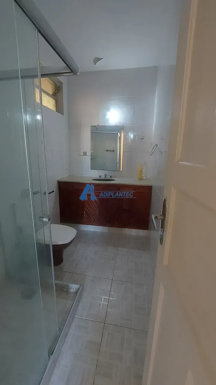 Rental apartment with 3 bedrooms and 2 bathrooms — photo 12