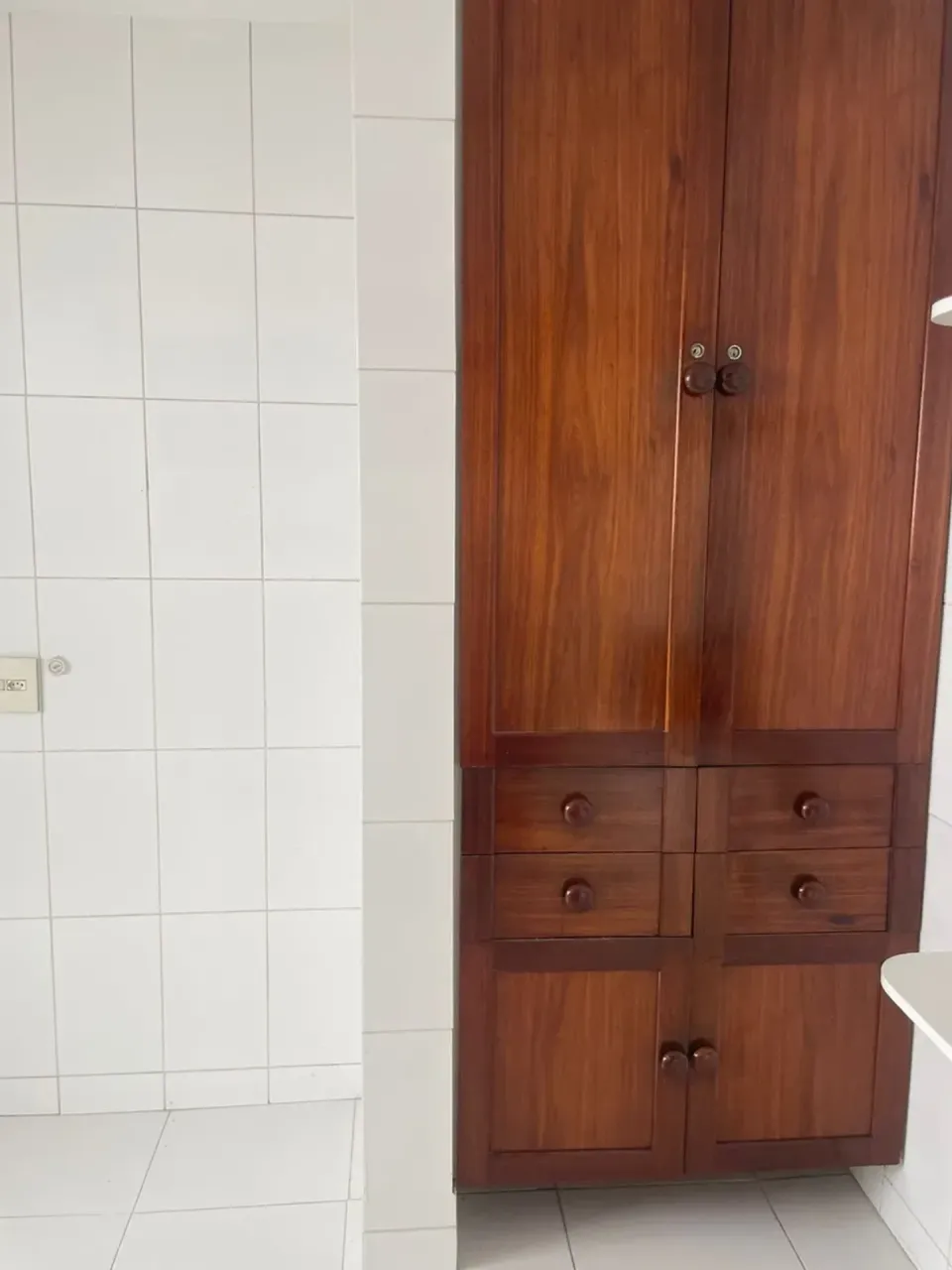 Unfurnished apartment with 5 bedrooms and 4 bathrooms — photo 15