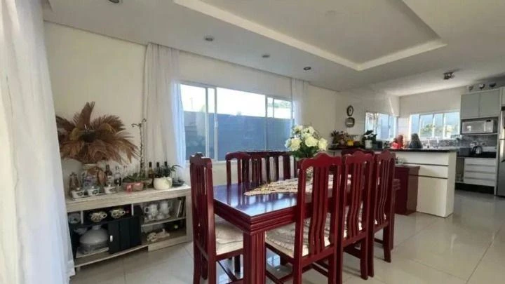 Furnished house, 465 m², with a mountain view — photo 13