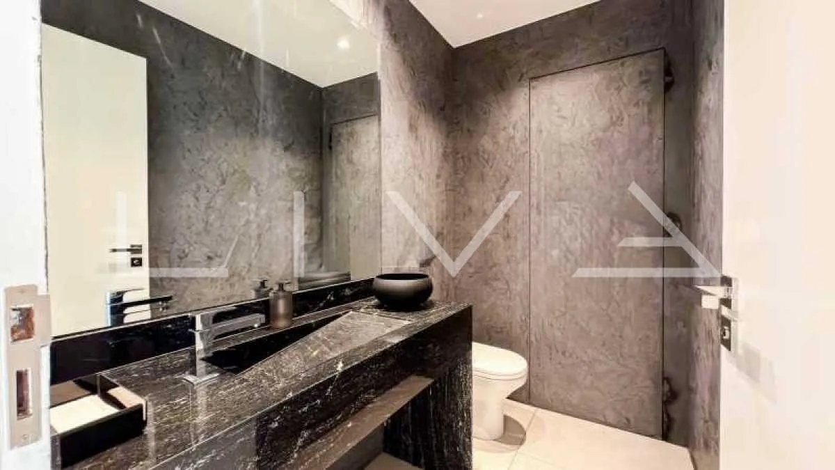 Furnished residential apartment with 4 en-suite bedrooms — photo 6