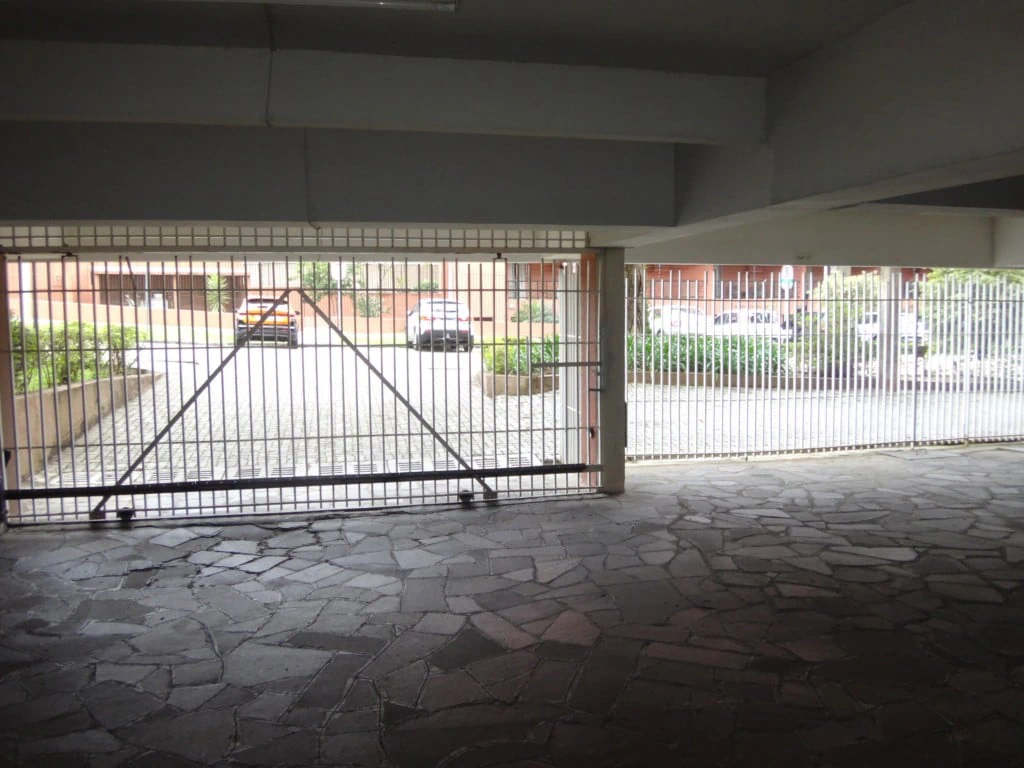 Apartamento, 145 m², com piso de madeira ou laminado — photo 28