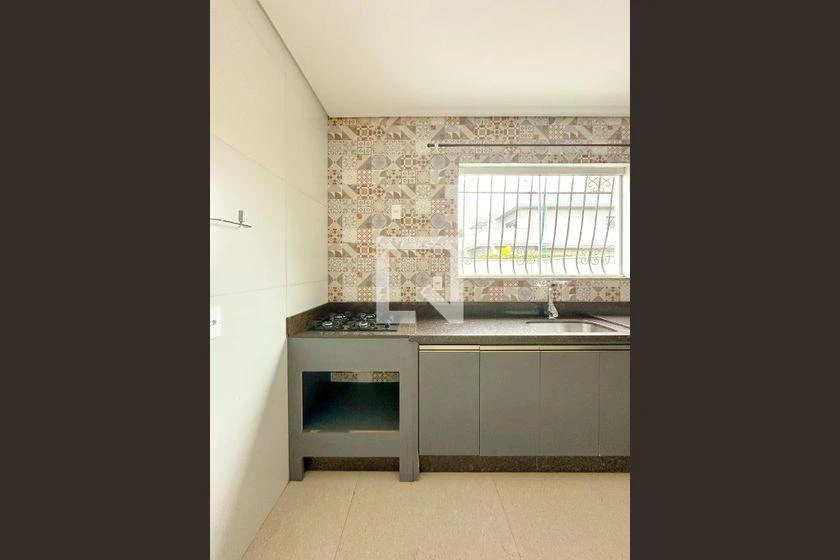 4-bedroom house, 3 with their own bathrooms, 194 m² — photo 10