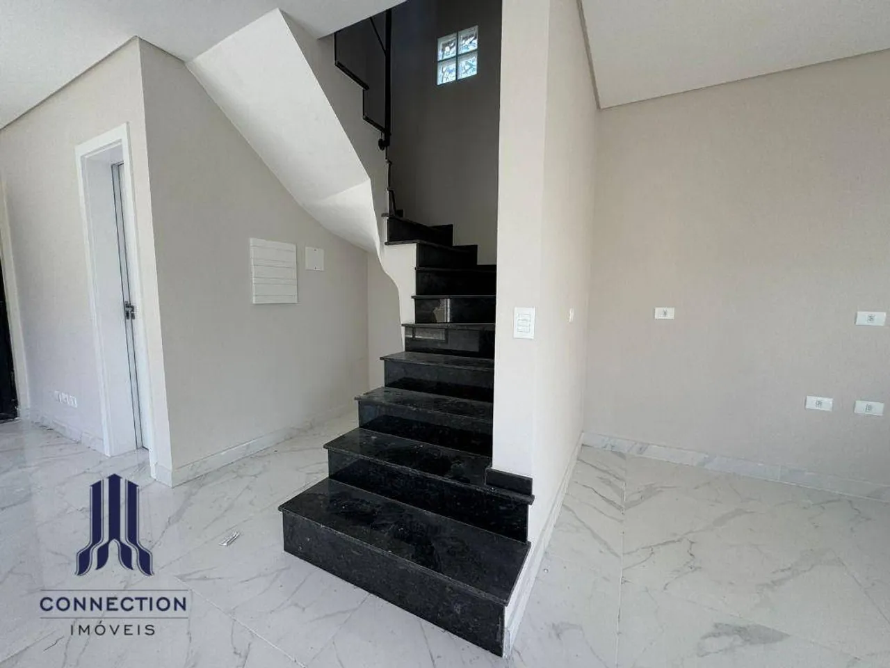 Unfurnished house with 3 bedrooms and private garden — photo 6