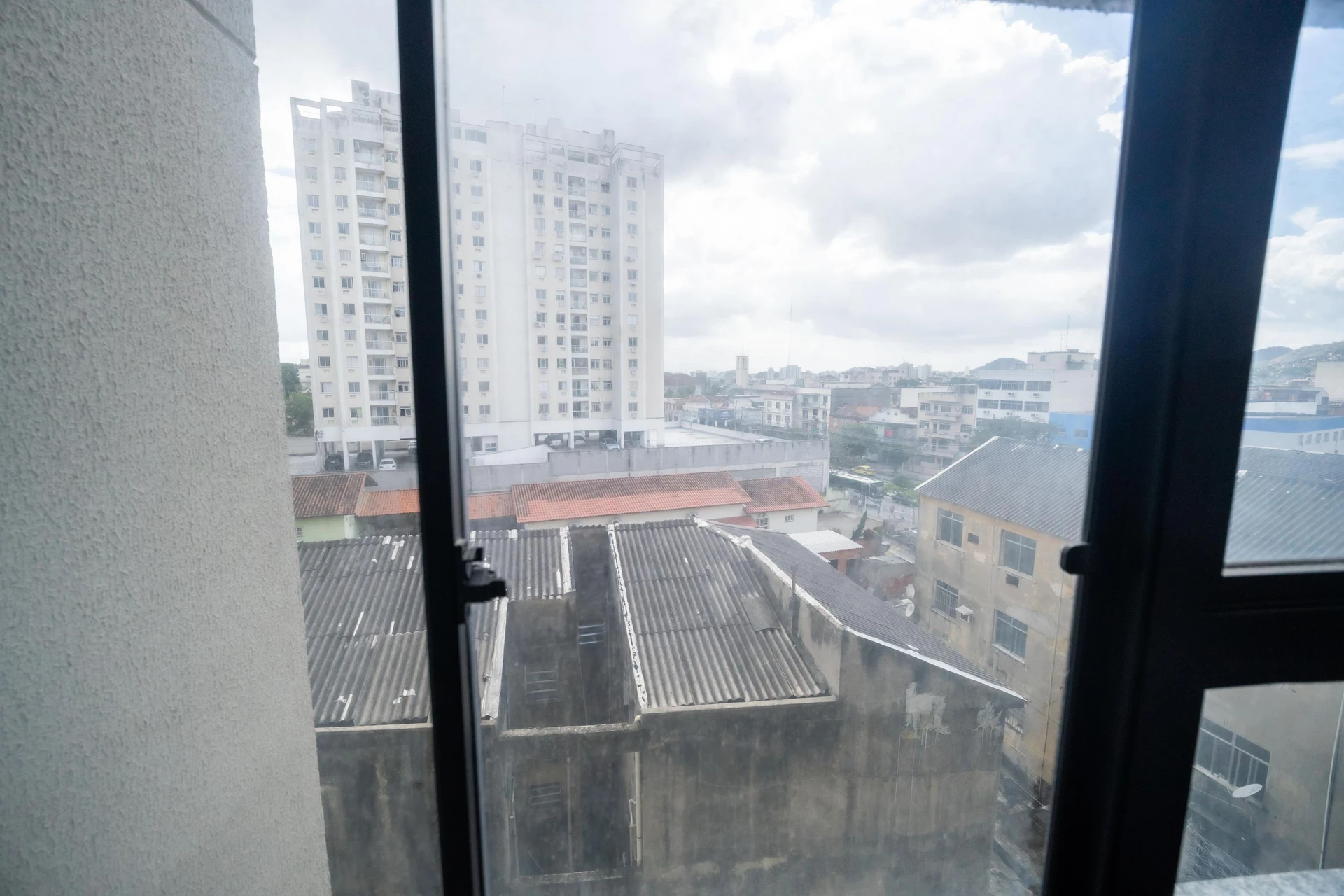 2-bedroom apartment with 1 bathroom and 1 parking spot — photo 28