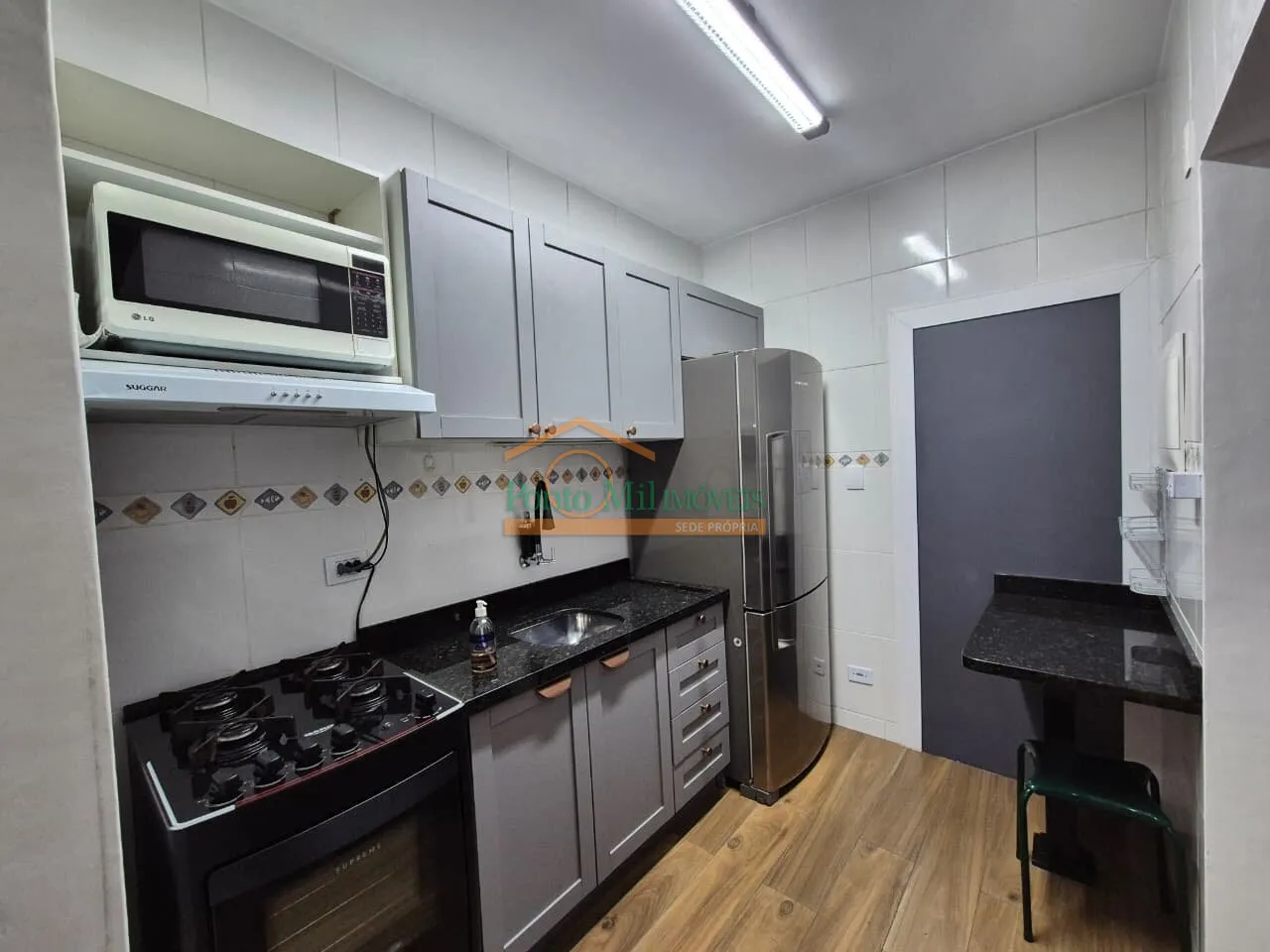 82 m² apartment with 2 bedrooms and a laundry area — photo 10
