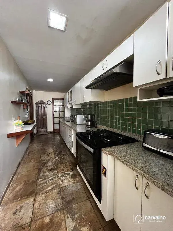 Apartment with 3 bedrooms and 3 bathrooms, 198 m² — photo 22