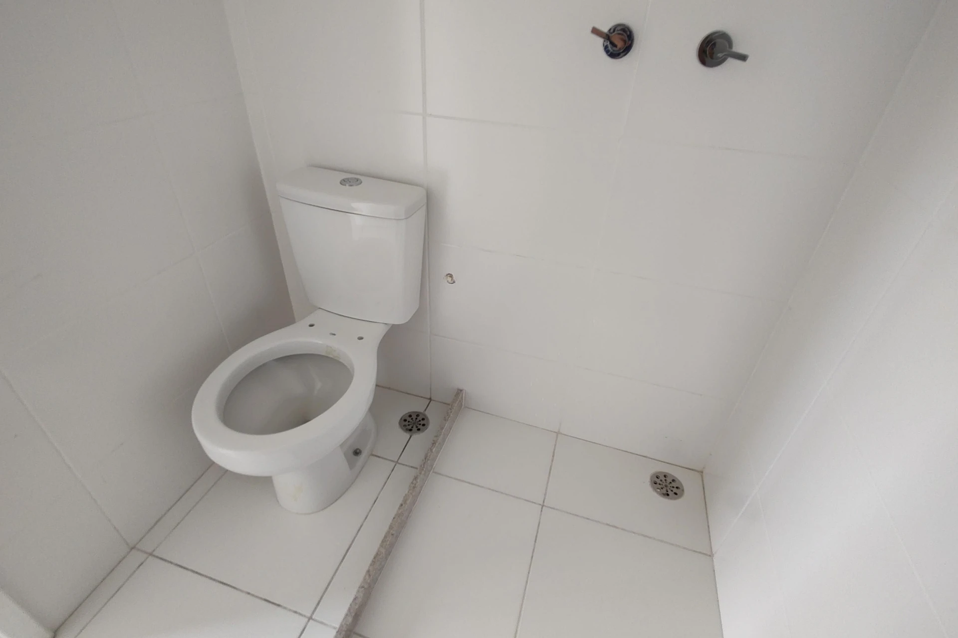 2-bedroom apartment with balcony and 2 bathrooms — photo 34