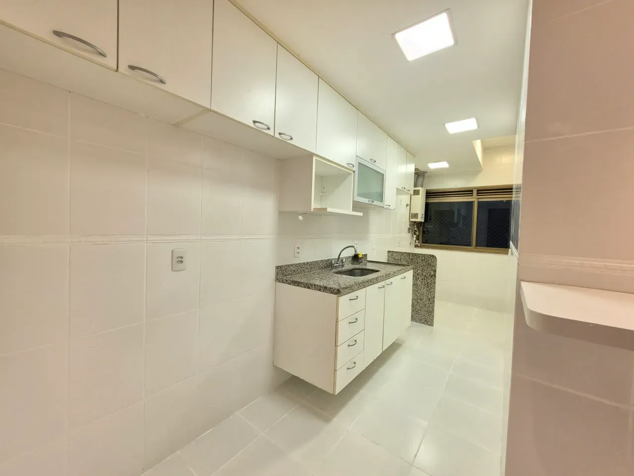 3-bedroom apartment in a building with a sauna — photo 20