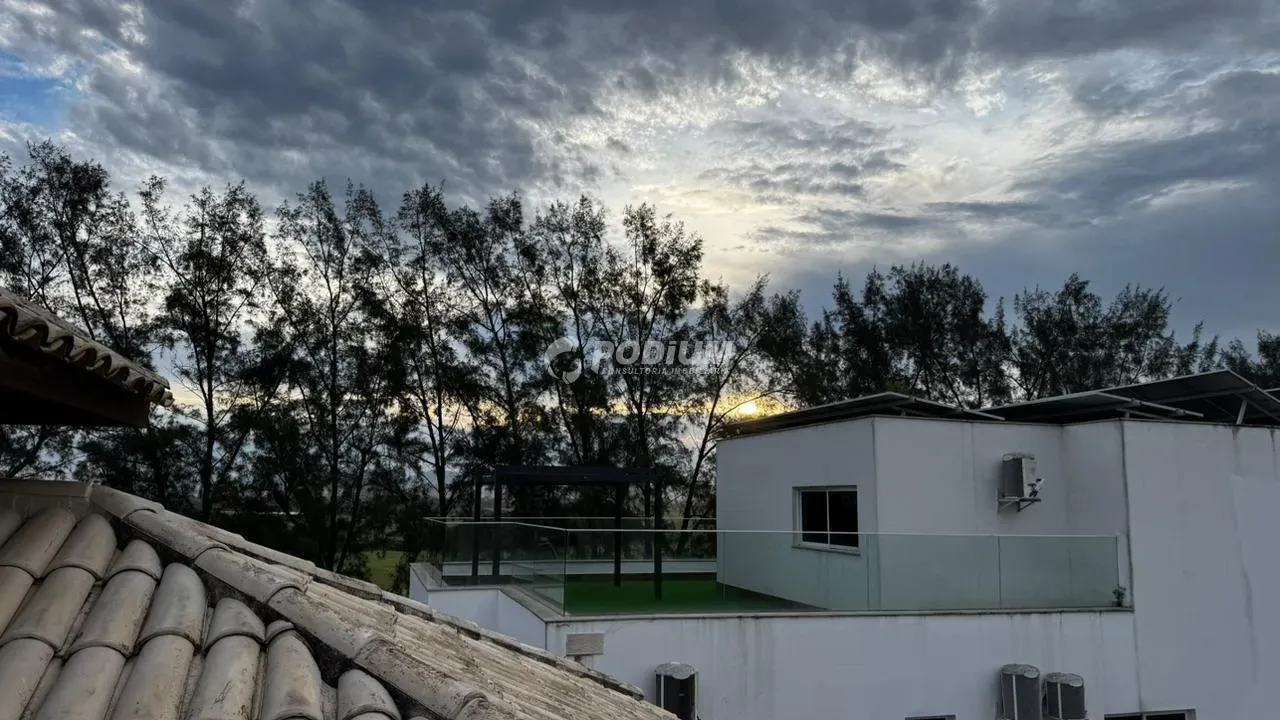 Мебльований будинок на 5 люксів і 13 ванних — photo 38