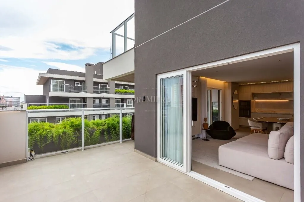 Furnished apartment, 194 m², with floor-to-ceiling windows — photo 4