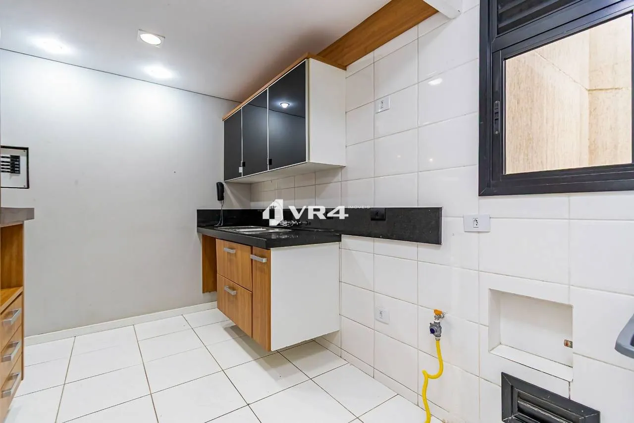 2-bedroom apartment with 1 en-suite and 106 m² — photo 11