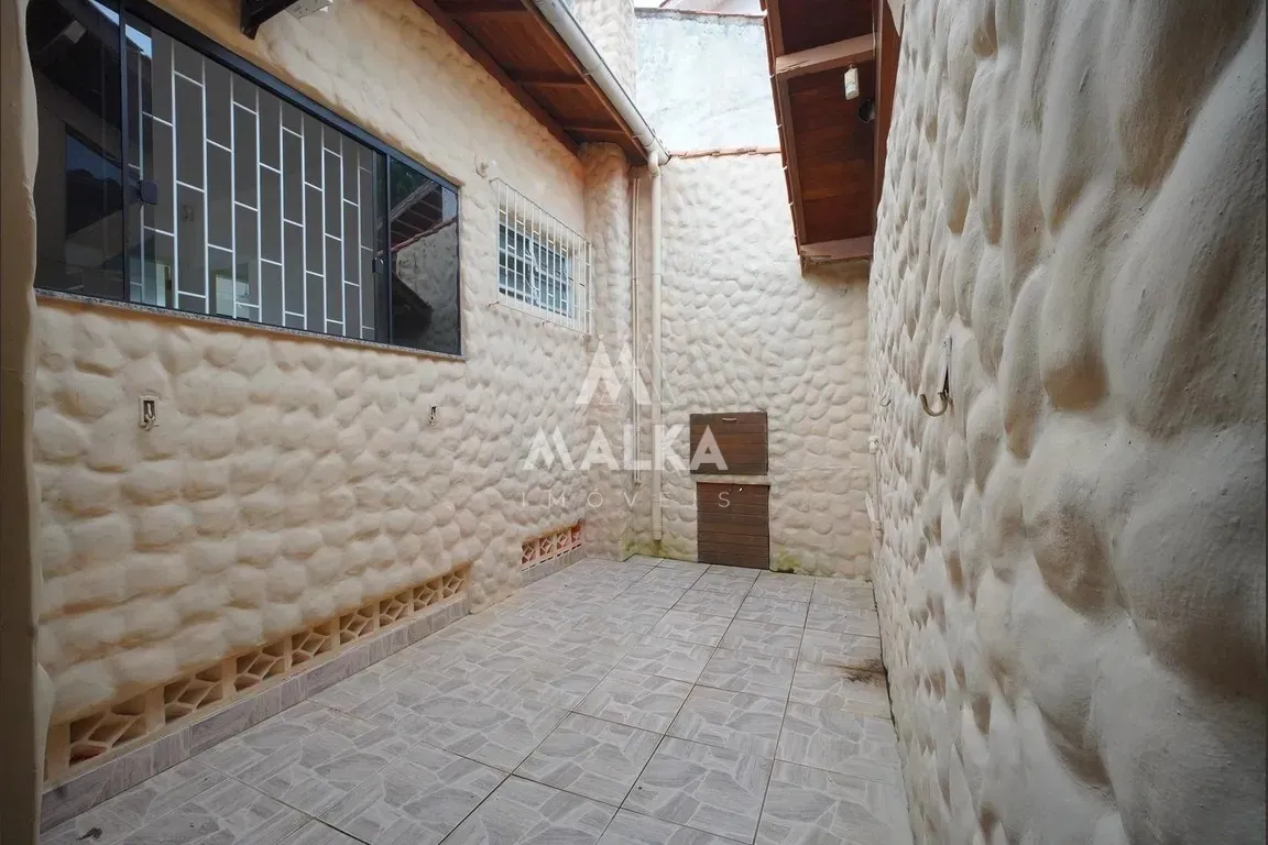 4-bedroom house with a water view in Florianópolis — photo 29