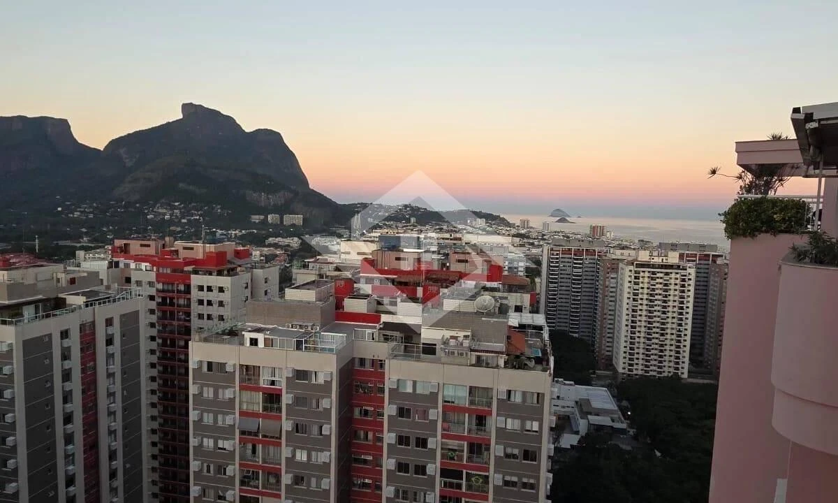 Mountain view in a 2-bedroom apartment, 74 m² — photo 6