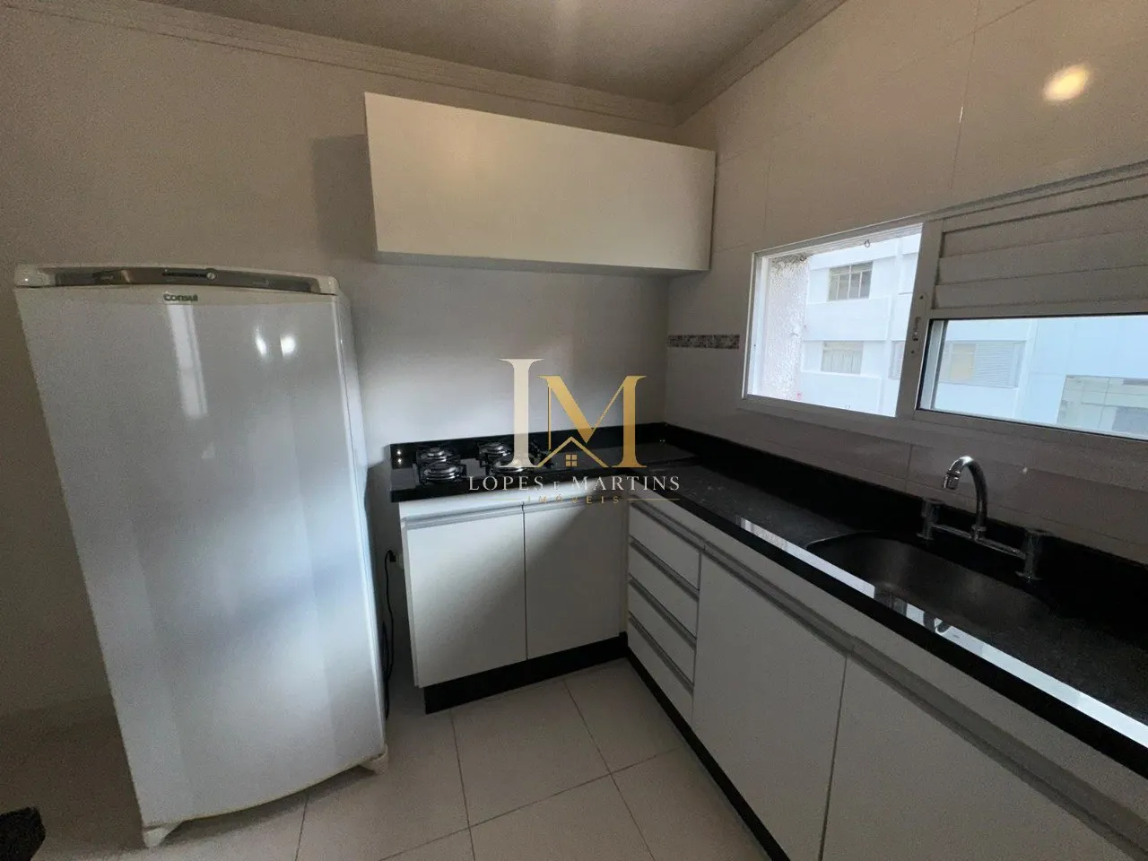 Furnished one-bedroom, 46 m² apartment in Curitiba — photo 2