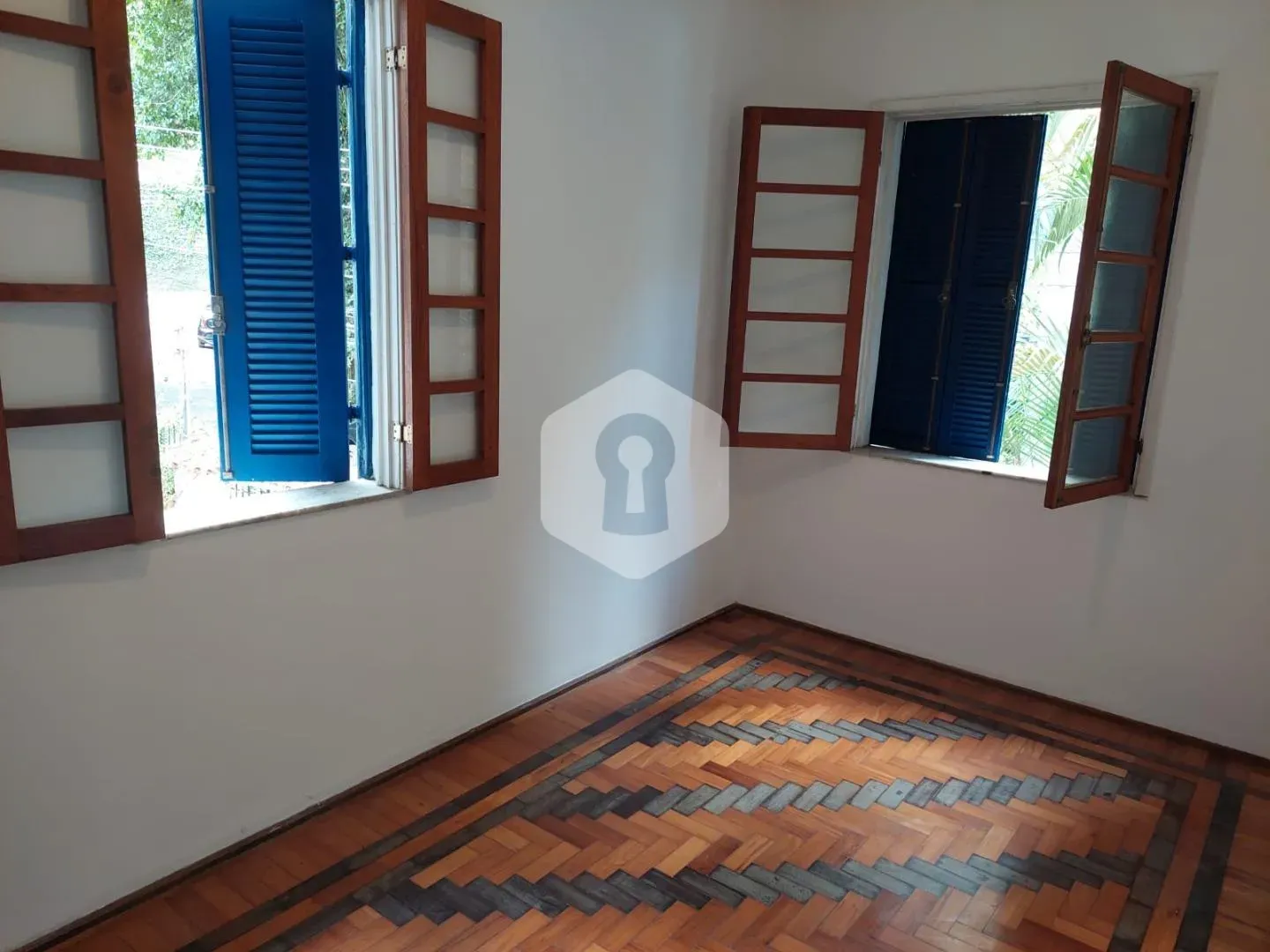 Casa de 4 quartos com vista para as montanhas — photo 17