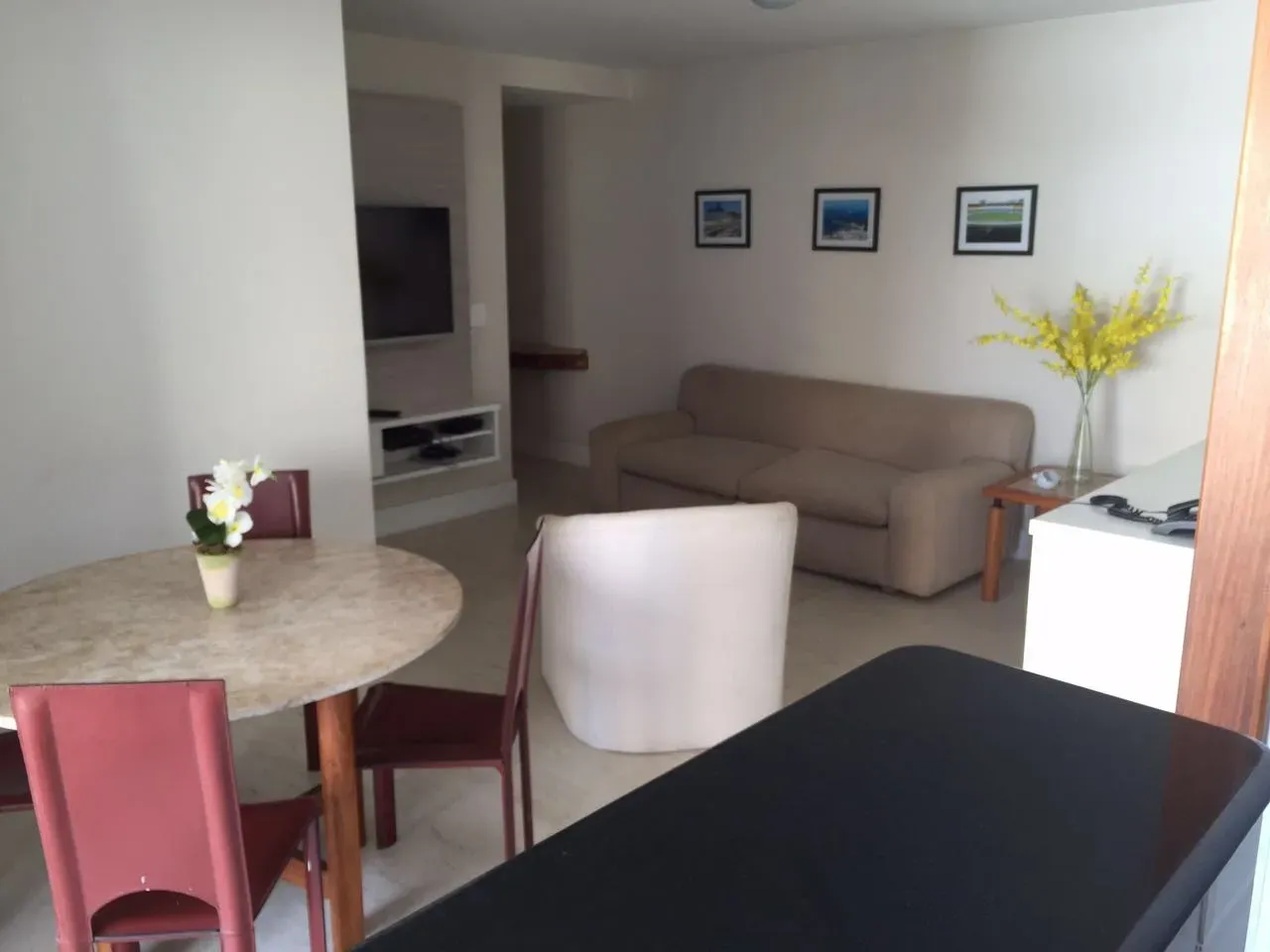 Furnished apartment with closed kitchen and 2 bedrooms — photo 2