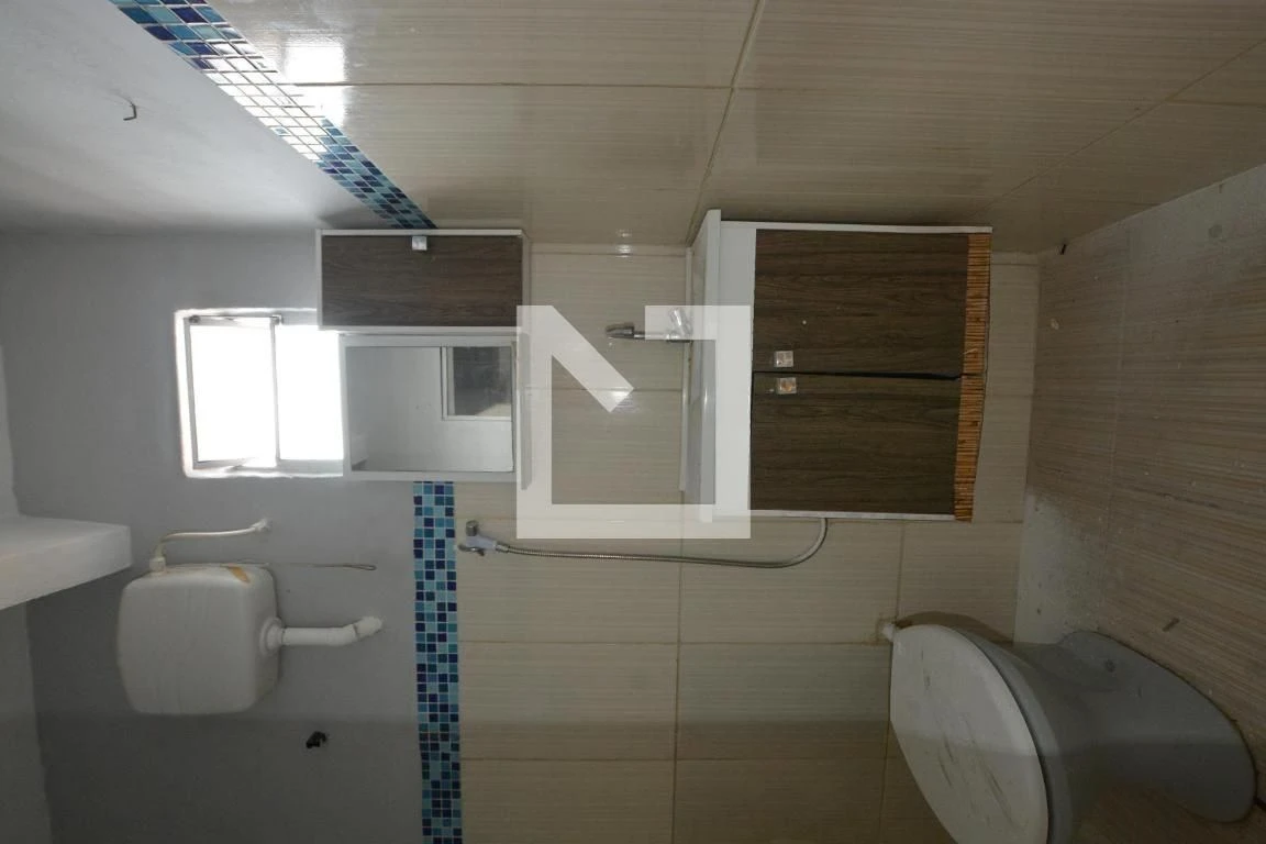 Unfurnished 2-bedroom apartment with private BBQ balcony — photo 38