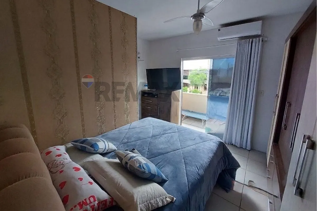 Furnished home with 2 bedrooms and a gas stove — photo 12