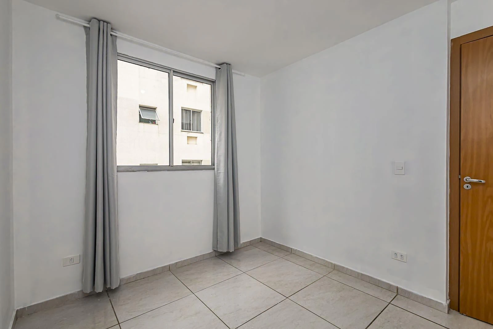 2-bedroom, 43 m² apartment in Curitiba — photo 12