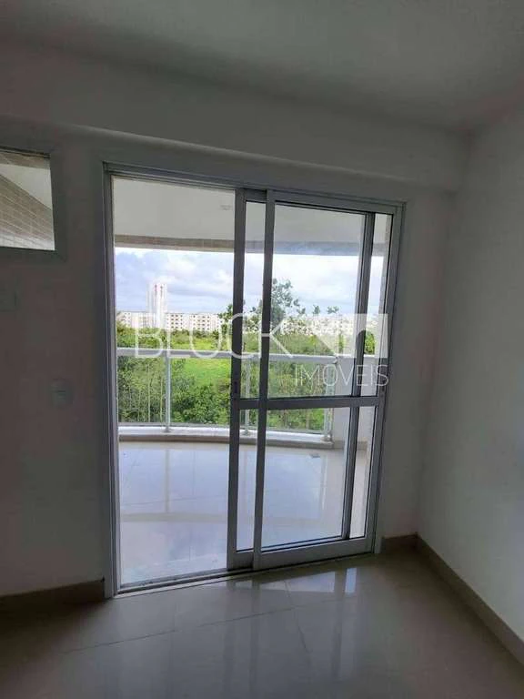 1-bedroom apartment with balcony and 49 m² — photo 22