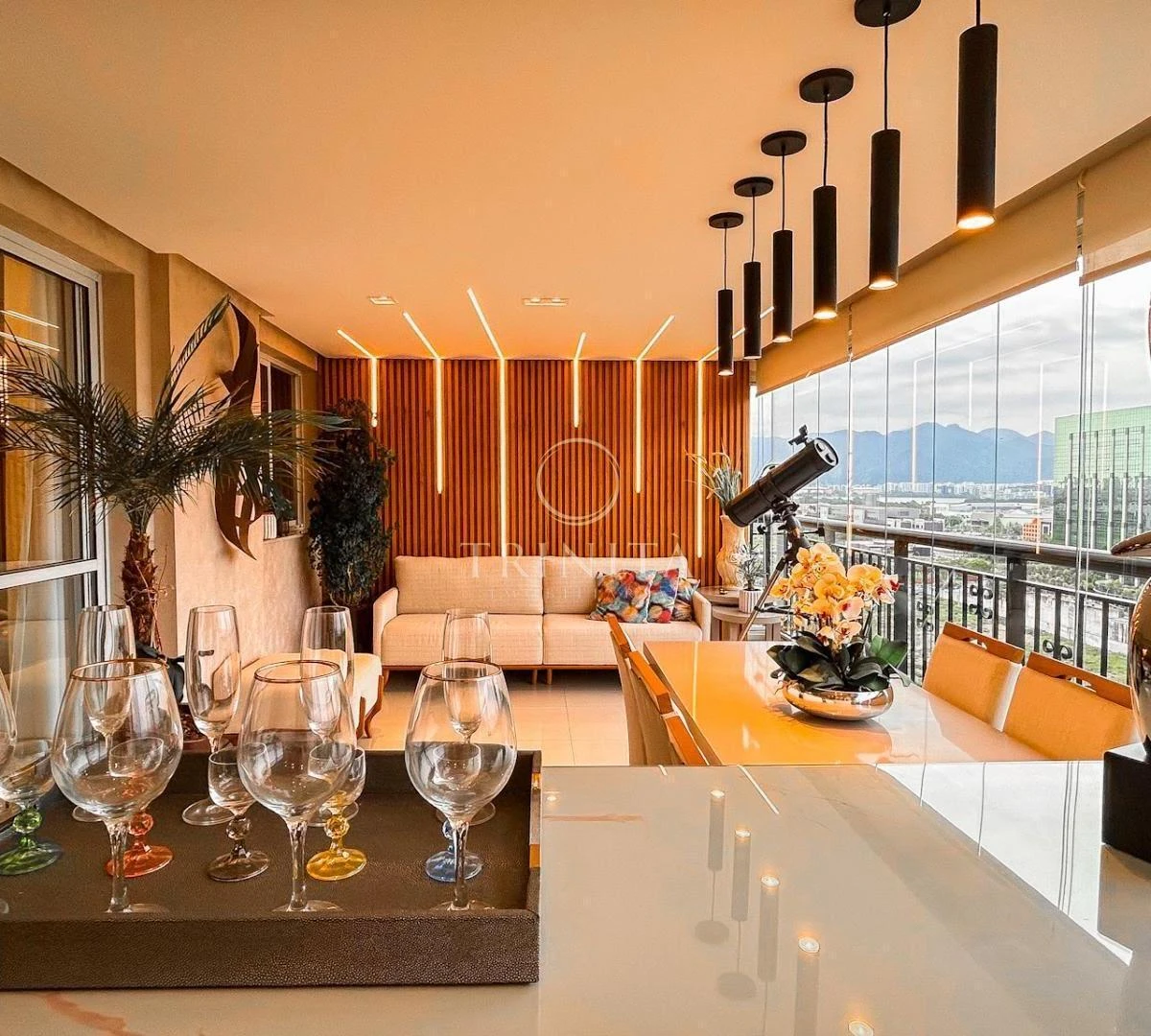 Apartamento de 169 m² com 4 dormitórios e cozinha americana
