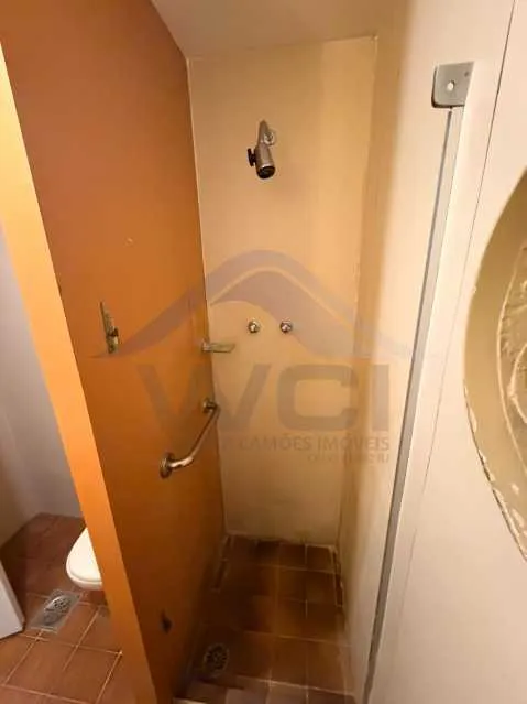 3-bedroom apartment with a bathtub — photo 7