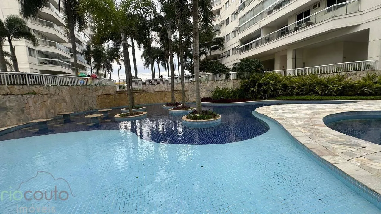 2-bedroom apartment with a water view in Rio de Janeiro — photo 44