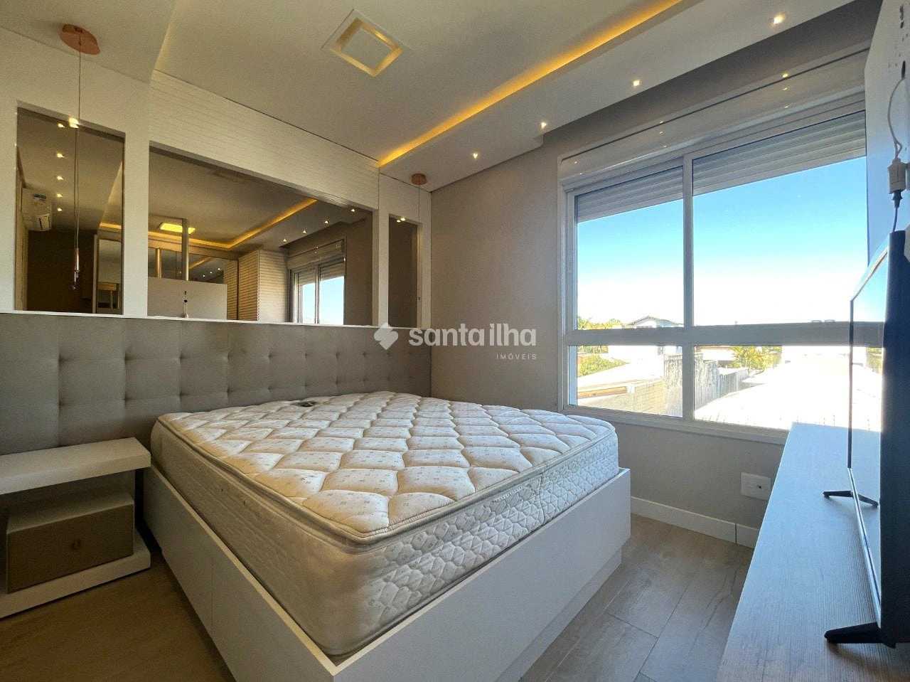 Квартира 114 м² с видом на горы и панорамными окнами — photo 6