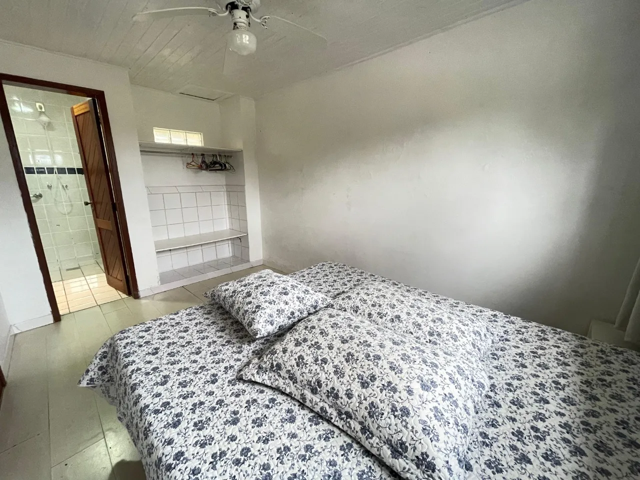 Furnished house with private garden and BBQ — photo 31