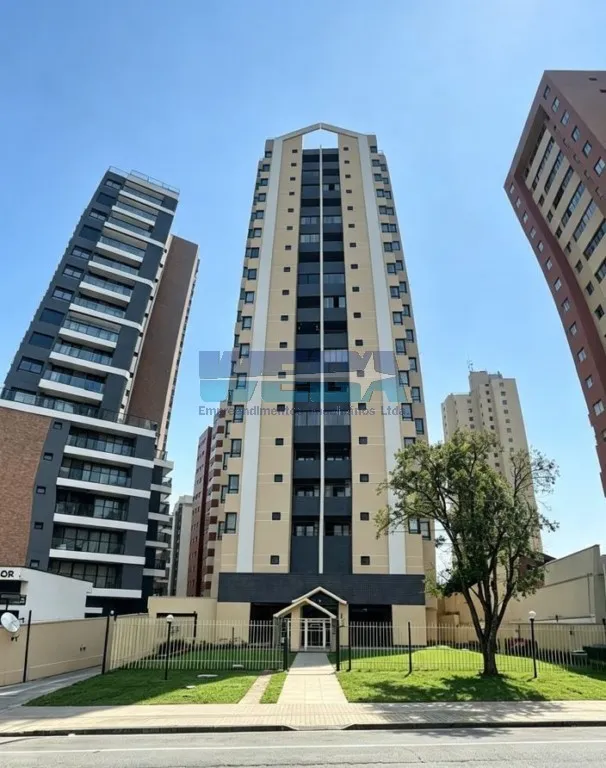 Дерев'яна підлога або ламінат та 3 спальні: квартира 98 м² — photo 8