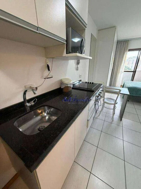 Furnished 1-bedroom apartment with a balcony — photo 9