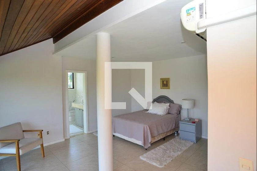 Casa com 6 quartos e 650 m², 5 suítes — photo 20