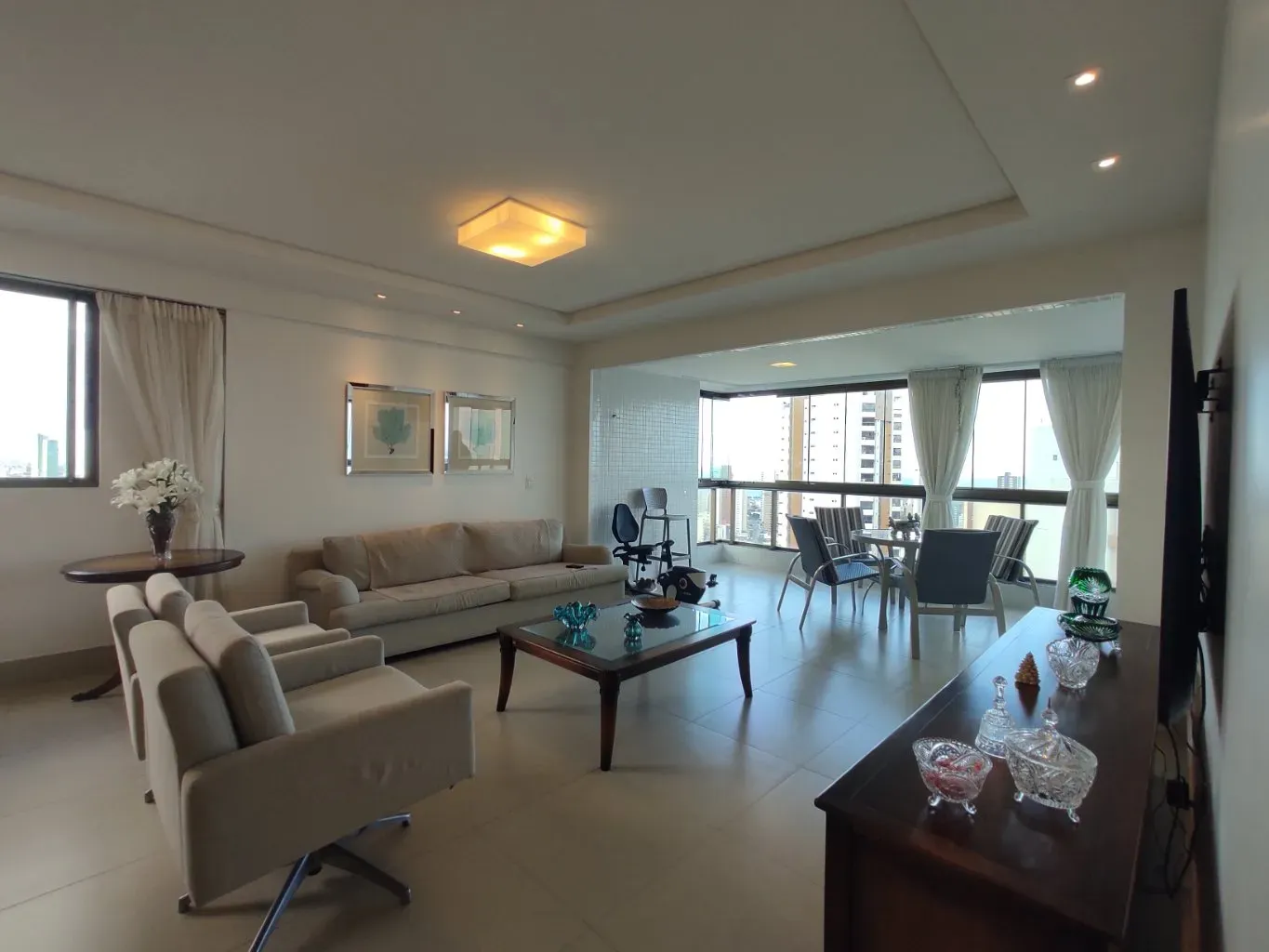 Apartment with 3 en-suite bedrooms, 4 baths and 4 parking — photo 30