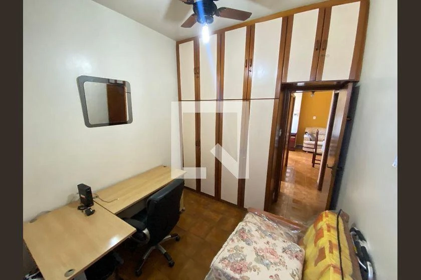 Home office in a 3-bedroom apartment, 90 m² — photo 33