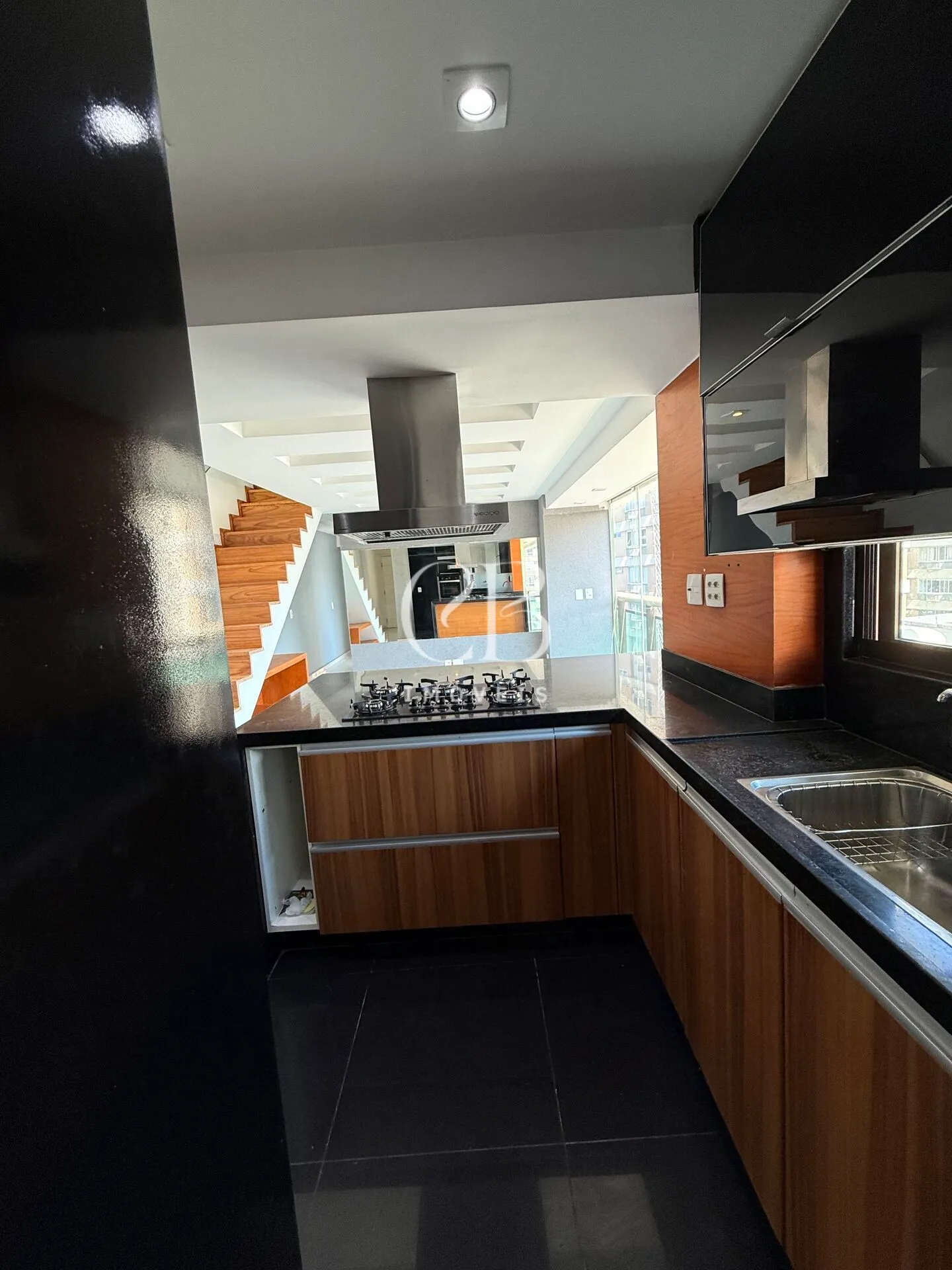 Cobertura duplex com 3 quartos e 4 banheiros — photo 32