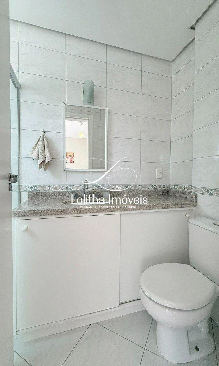 Квартира з 2 спальнями та видом на гори — photo 36