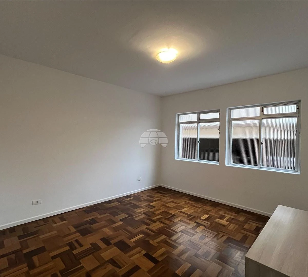 3-bedroom apartment with a bathtub — photo 25
