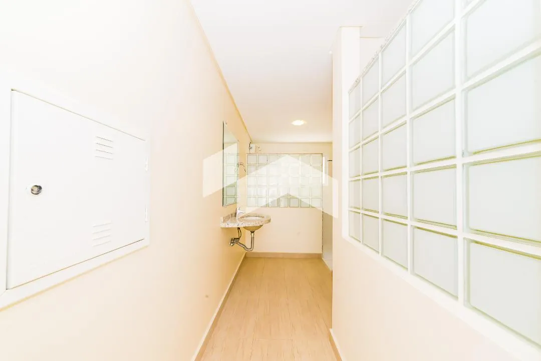 431 m² house with 4 en-suite bedrooms and 6 parking — photo 19
