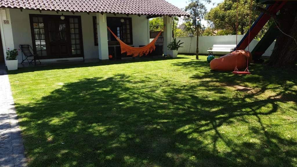 600 m² house with 4 en-suite bedrooms and laundry area — photo 5