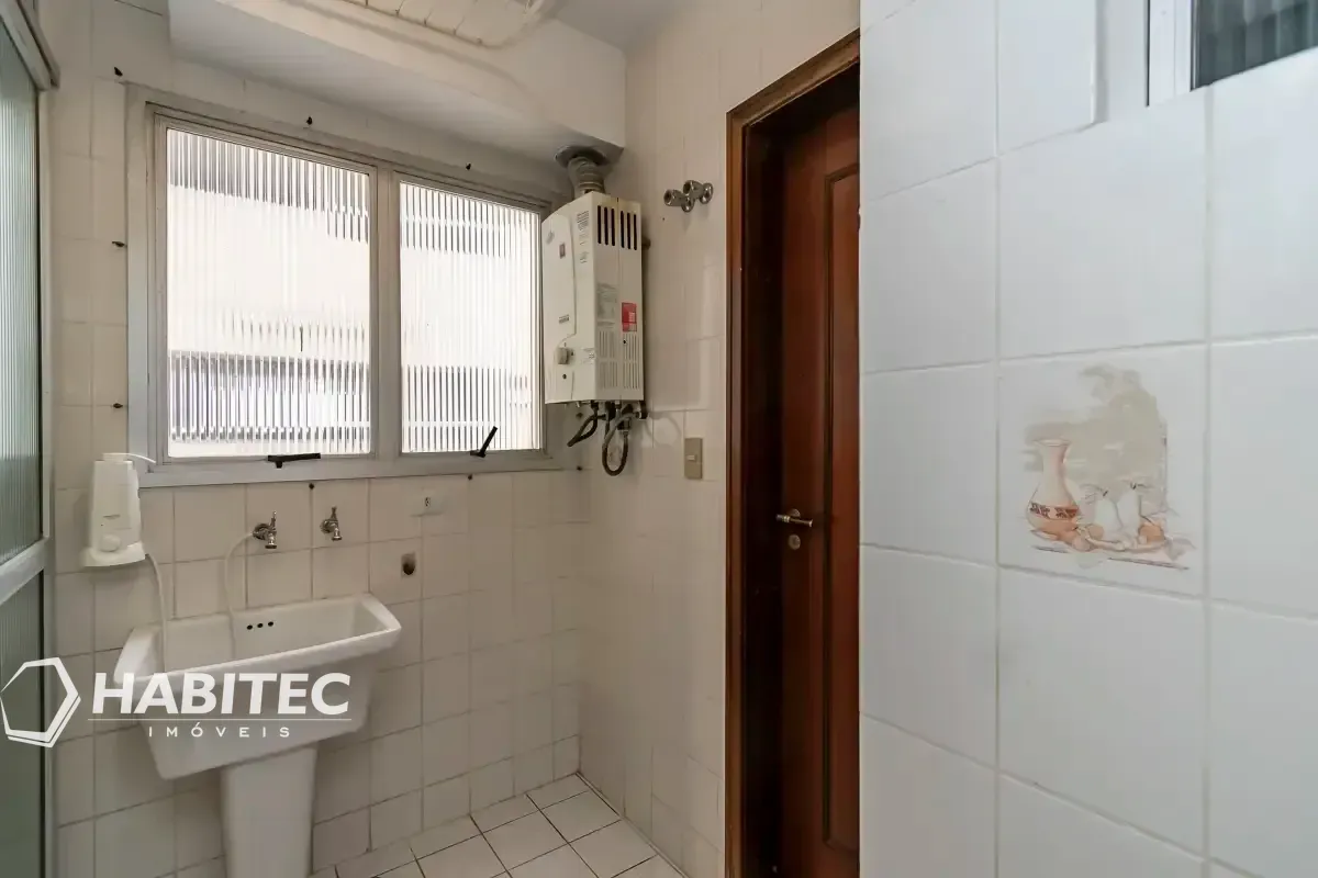Apartamento de 3 dormitorios con zona de lavandería — photo 23