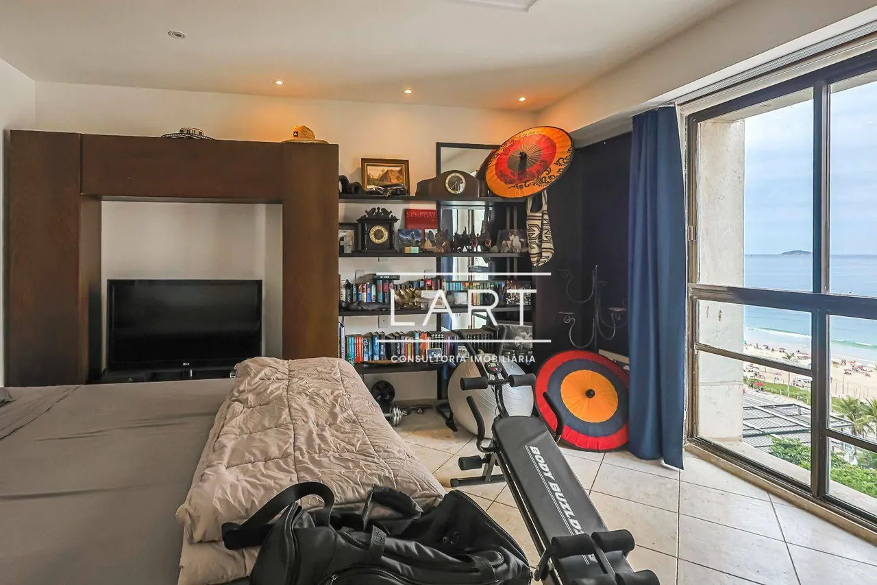 Furnished 4-bedroom apartment with 5 bathrooms — photo 9