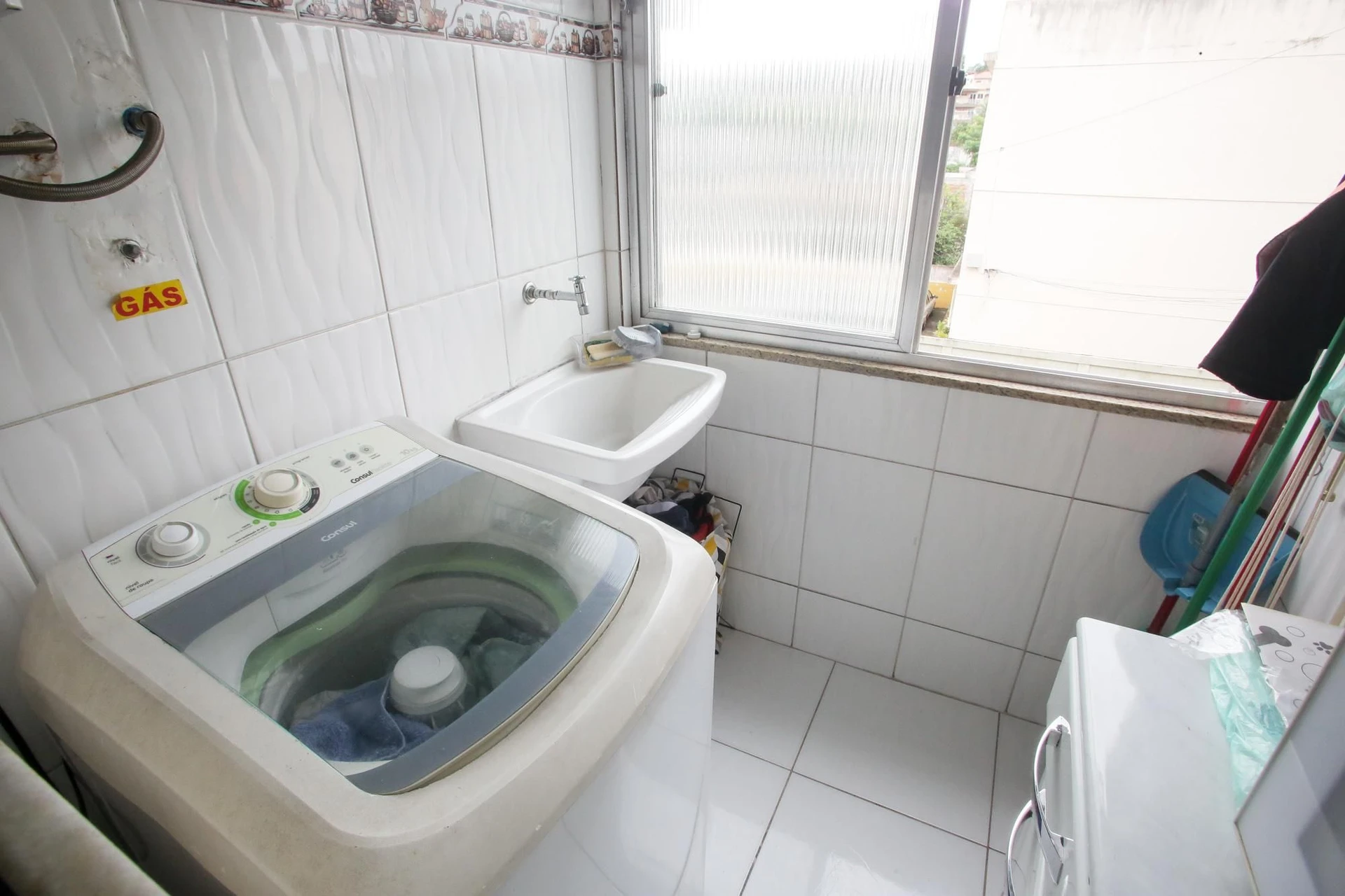 Apartamento mobiliado com 2 quartos e varanda — photo 27