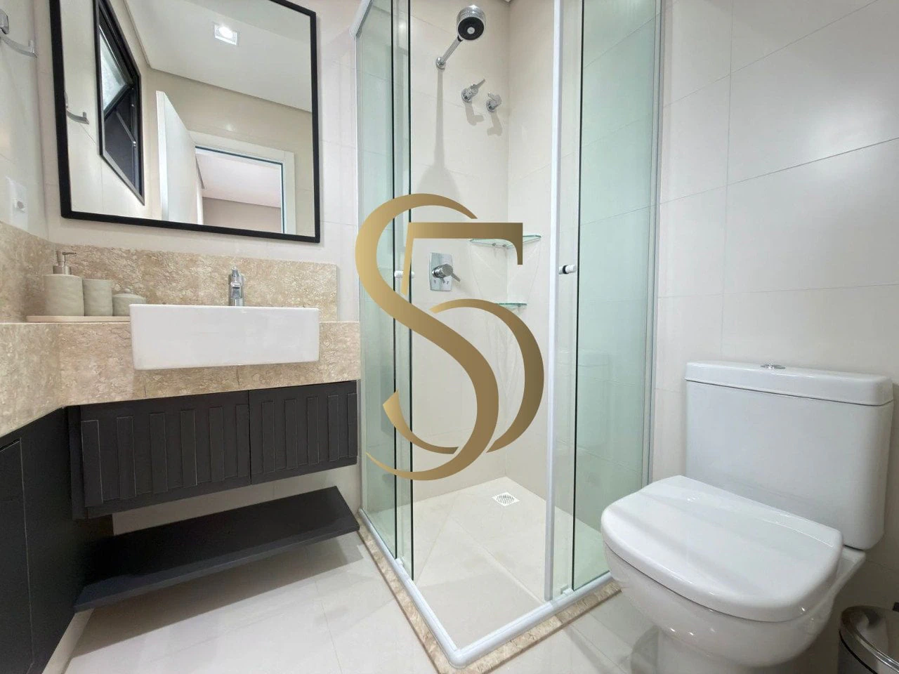 One-bedroom apartment with a washing machine in Curitiba — photo 15