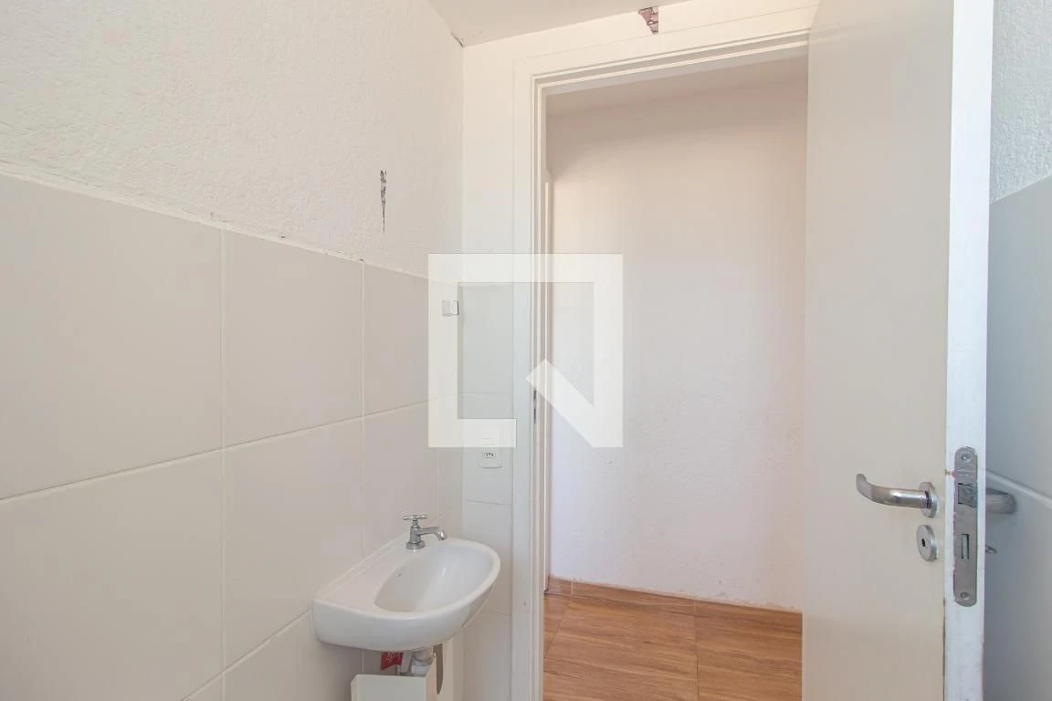 Rental apartment with 2 bedrooms and 1 bathroom — photo 46