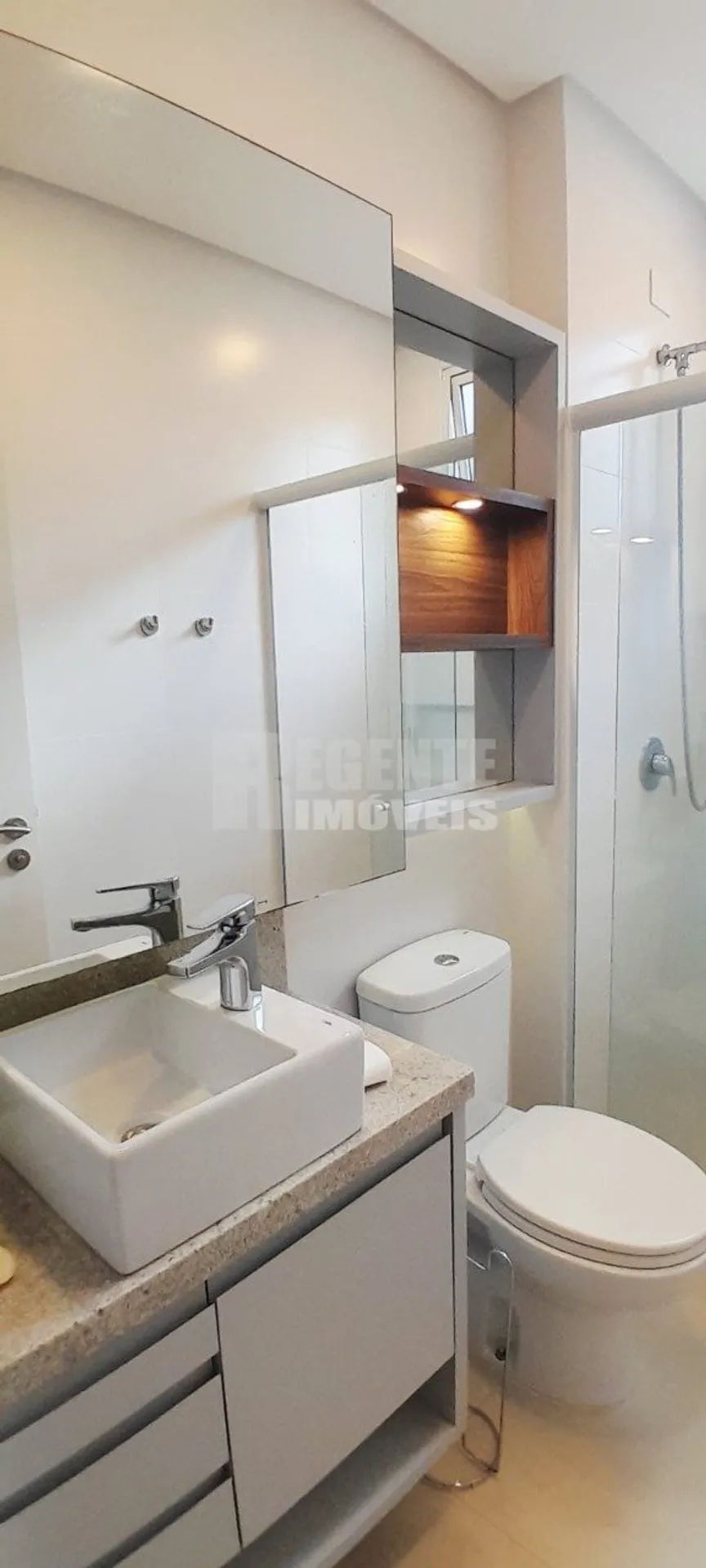 Apartamento tipo garden amueblado con 2 dormitorios y jardín — photo 18