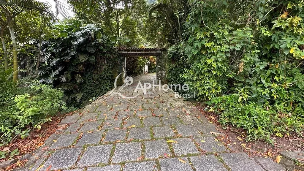 Casa de 4 quartos com banheira, Alto da Boa Vista — photo 18